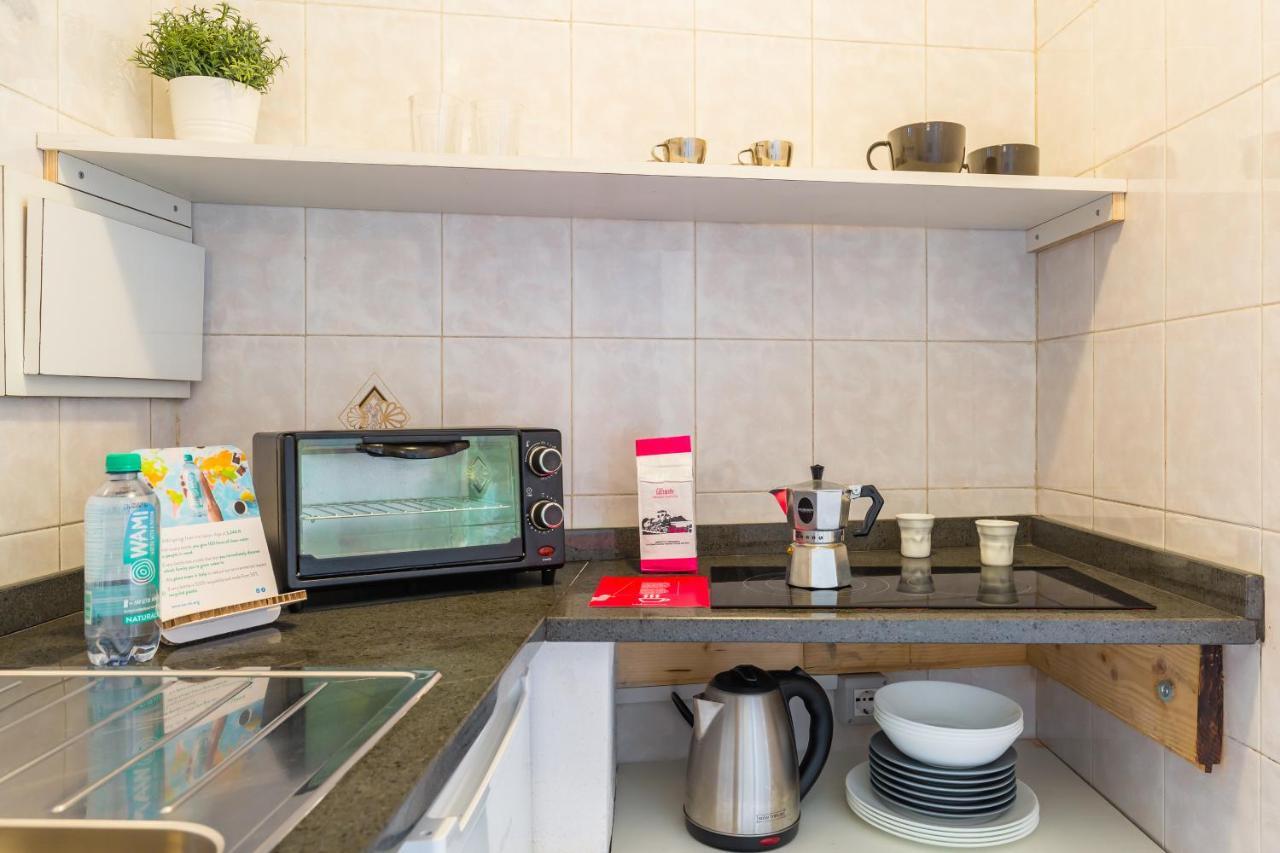 Seaview Apartment In Posillipo By Wonderful Italy Peschiera del Garda Bagian luar foto