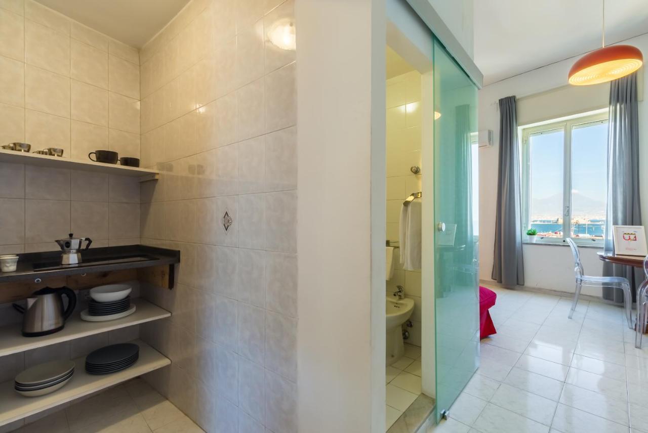 Seaview Apartment In Posillipo By Wonderful Italy Peschiera del Garda Bagian luar foto